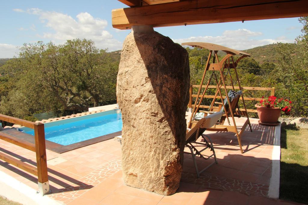 Residence Villa Smeralda Telti 部屋 写真